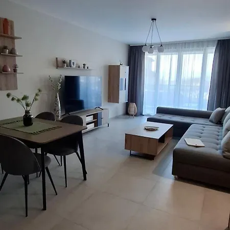 Dnv 27 Apartment