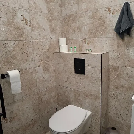 Dnv 27 Apartment *
