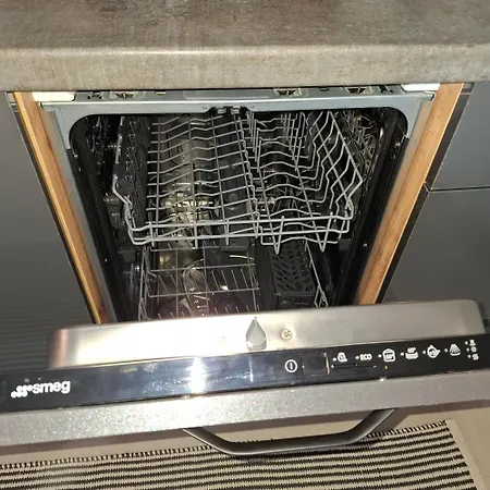 Dnv 27 Apartment *
