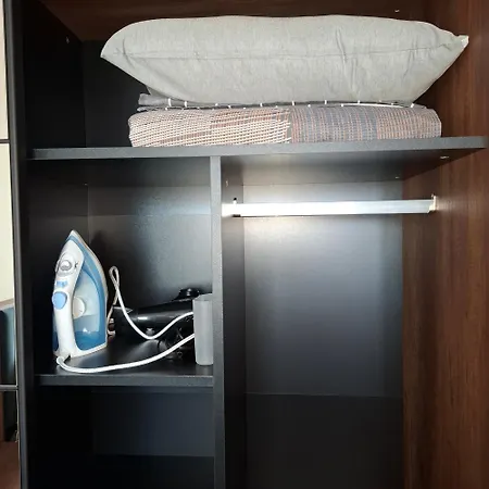 Apartment Dnv 27 Warna